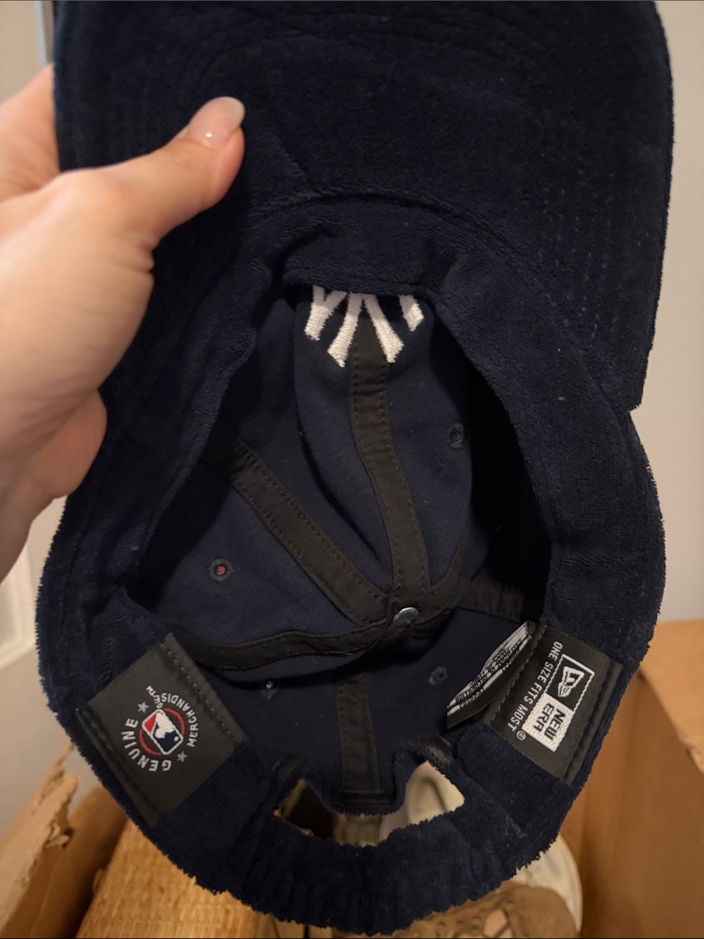 Kith Navy Blue New York Yankees Corduroy Hat with White NY Logo - Picture 3 of 4